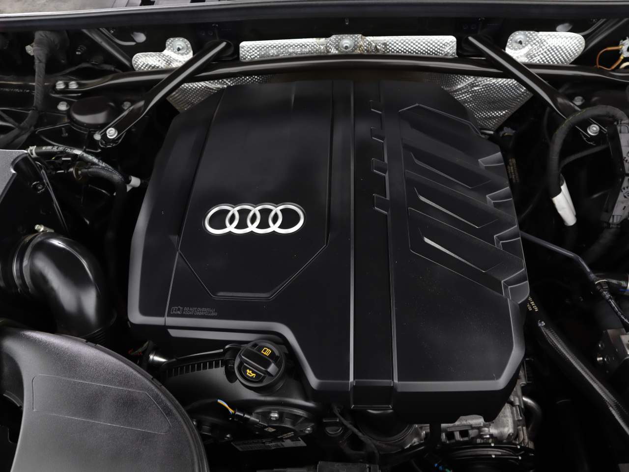 Vehicle image 7 of 18