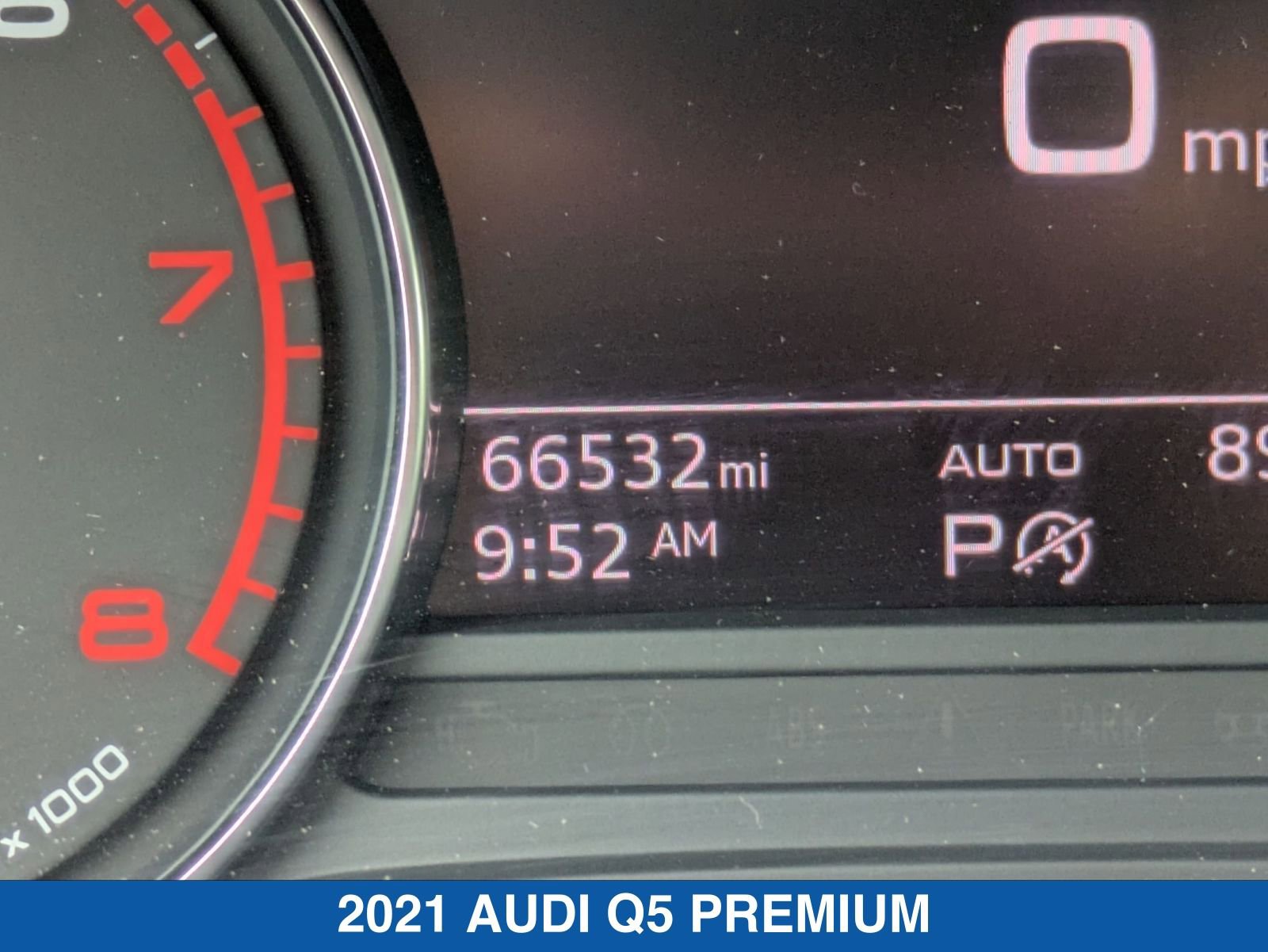 Vehicle image 21 of 38