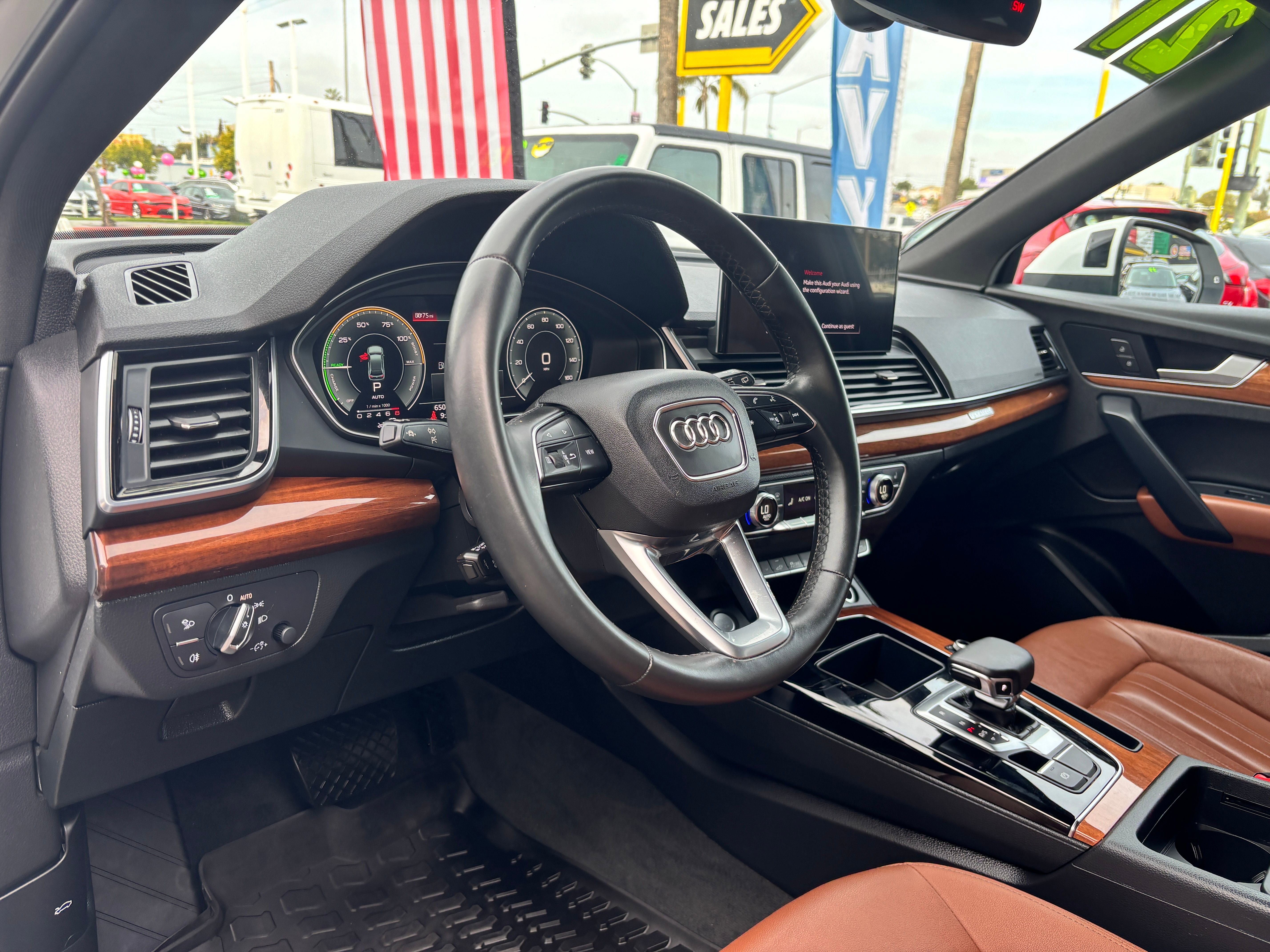 Vehicle image 15 of 29