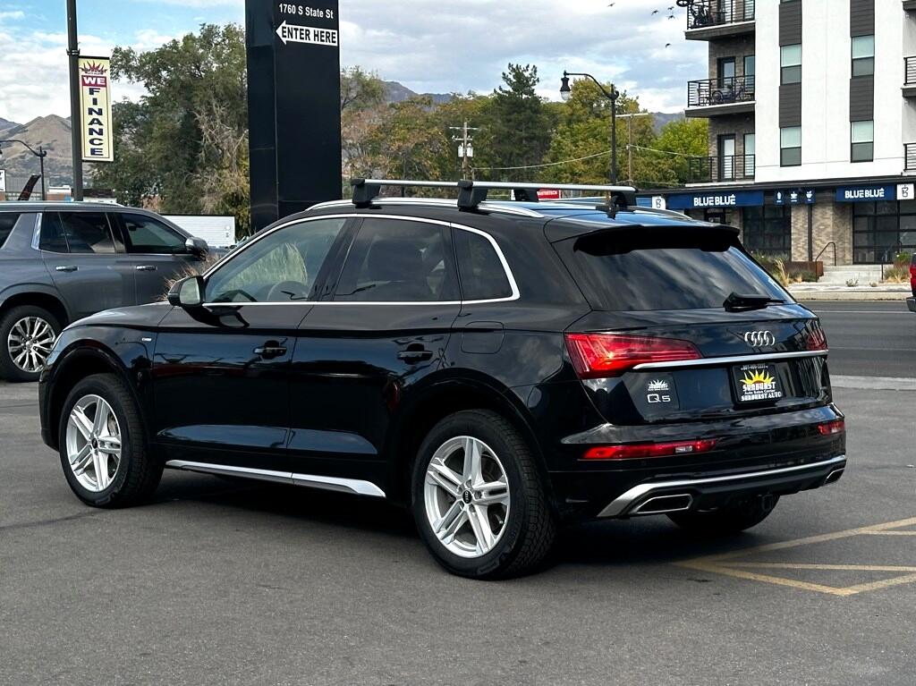 Vehicle image 7 of 39