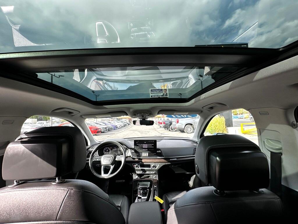 Vehicle image 22 of 39