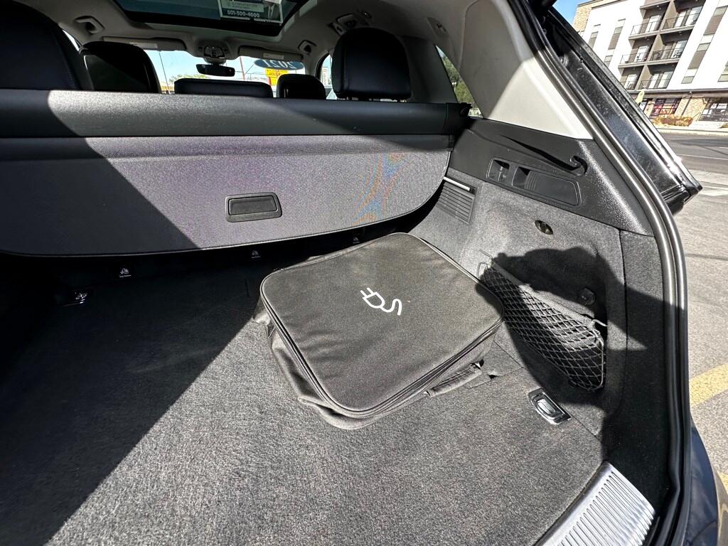 Vehicle image 24 of 39