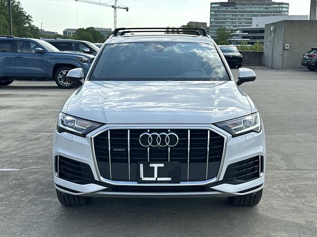 2021 Audi Q7 Premium Plus Image 2 of 31