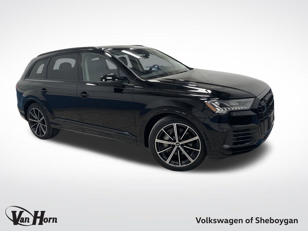 Vehicle image 3 of 46