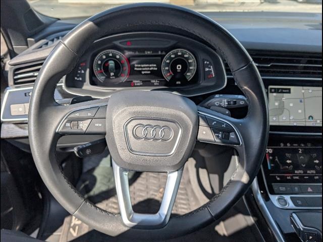 Vehicle image 8 of 24