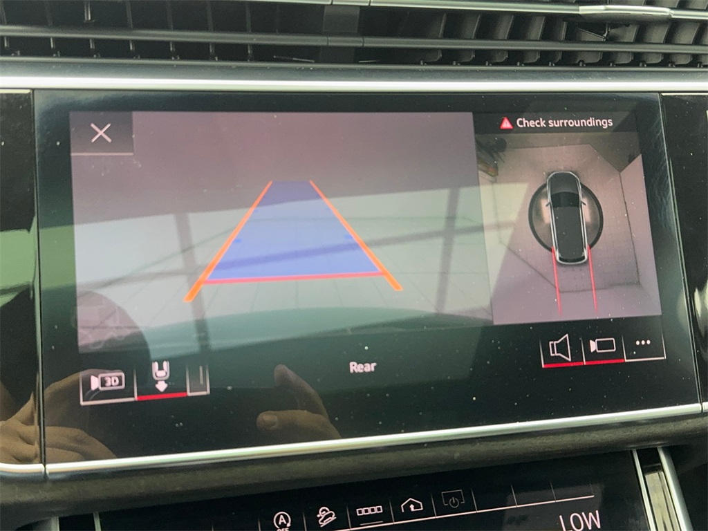 Vehicle image 27 of 57