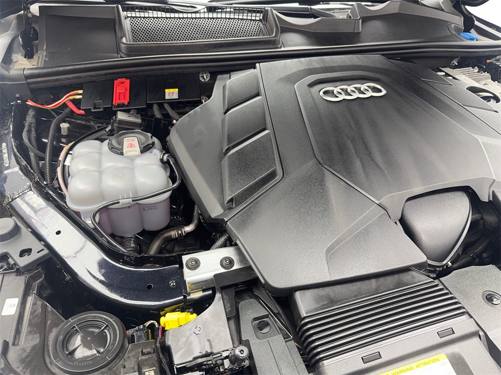 Vehicle image 54 of 57
