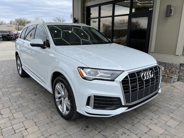 Vehicle image 17 of 91