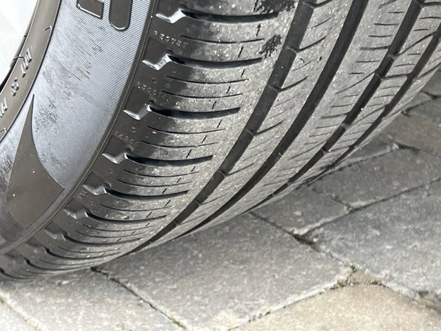 Vehicle image 77 of 91