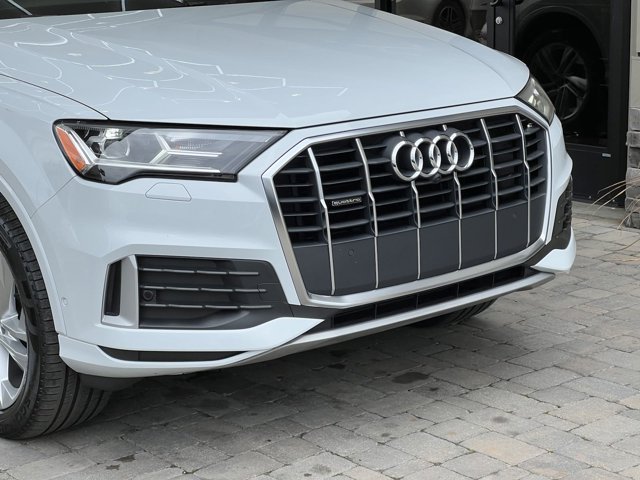 Vehicle image 88 of 91