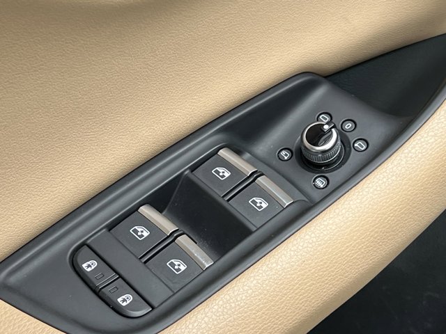 Vehicle image 64 of 91