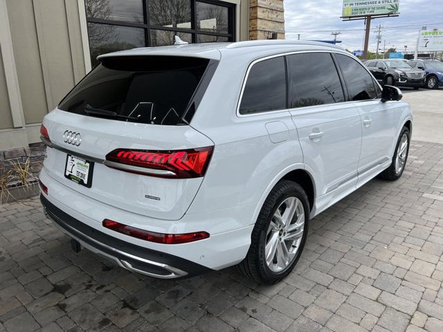 Vehicle image 23 of 91