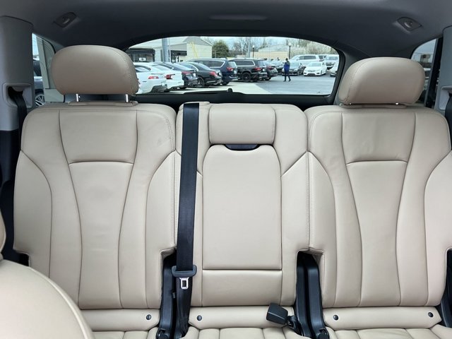 Vehicle image 39 of 91