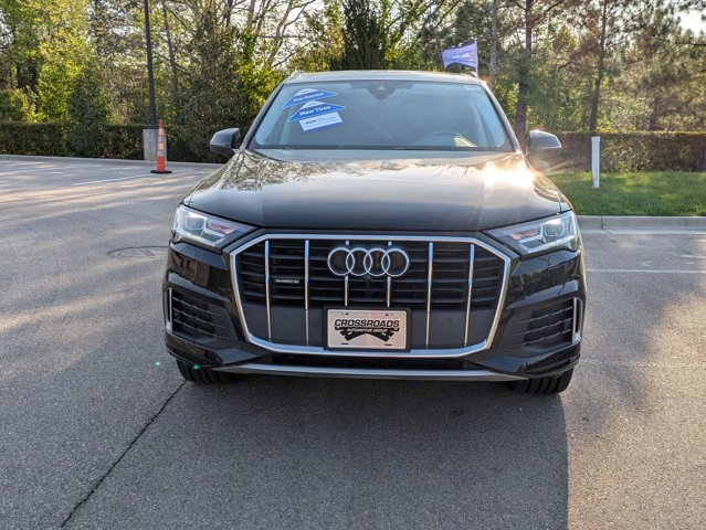 2021 Audi Q7 Premium Plus Image 2 of 44