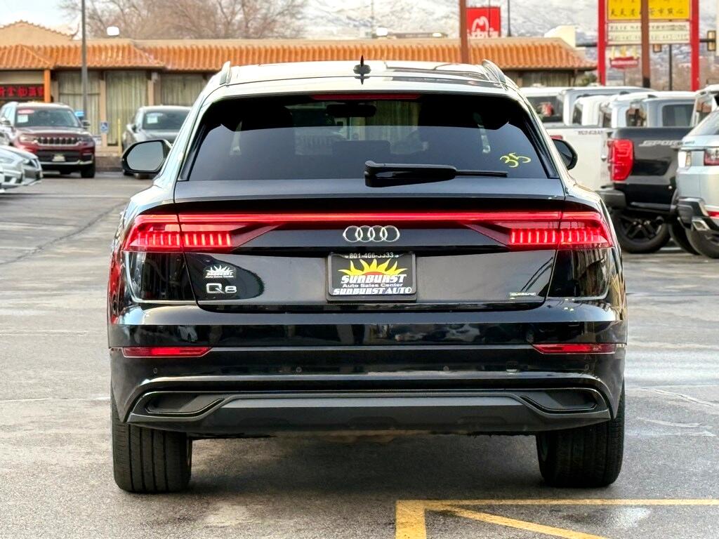 Vehicle image 5 of 40