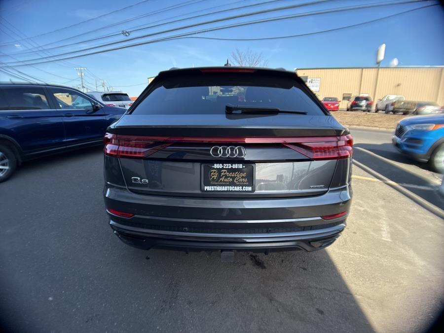 Vehicle image 11 of 32