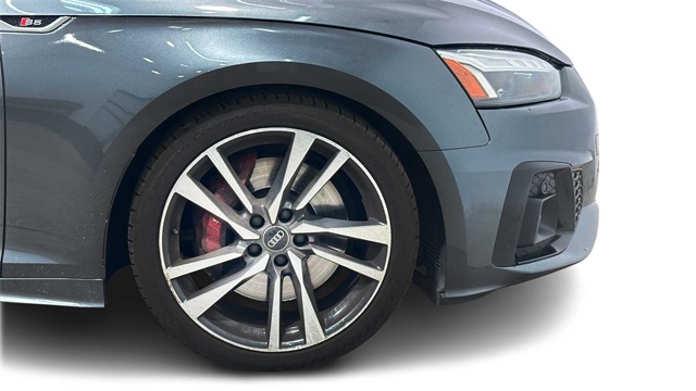 Vehicle image 9 of 33