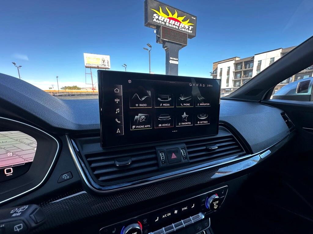 Vehicle image 47 of 53
