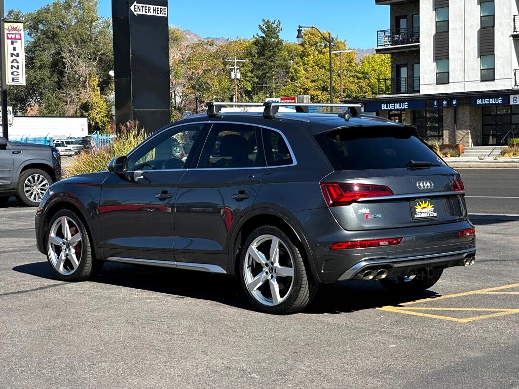Vehicle image 8 of 53