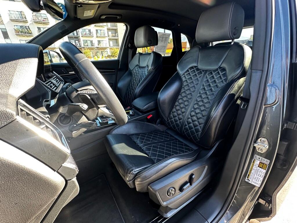 Vehicle image 24 of 53