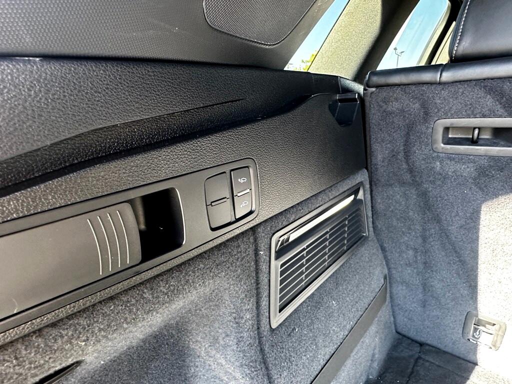 Vehicle image 15 of 53