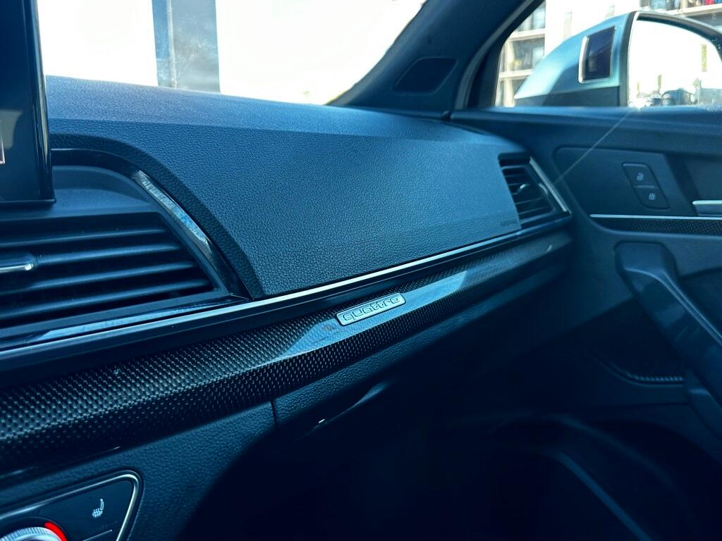 Vehicle image 42 of 53