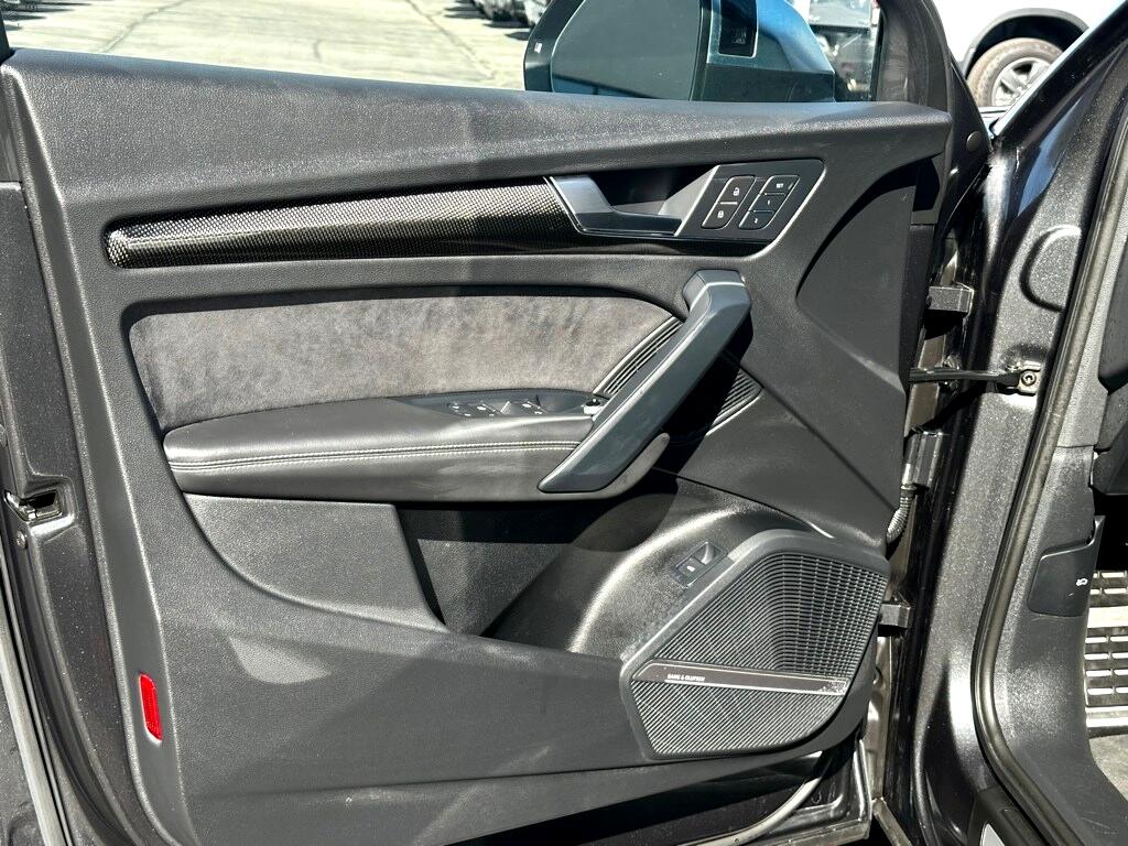 Vehicle image 18 of 53