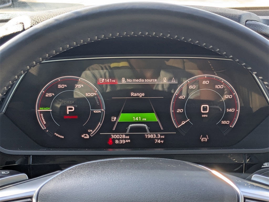 Vehicle image 16 of 36