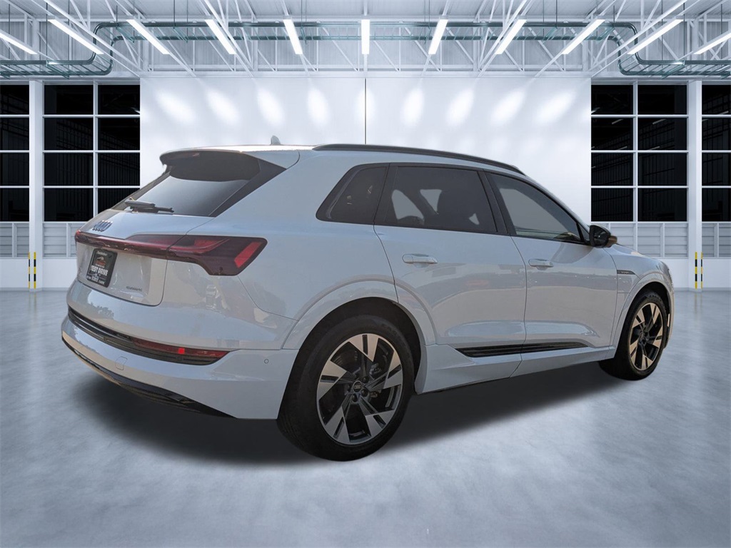 Vehicle image 5 of 36
