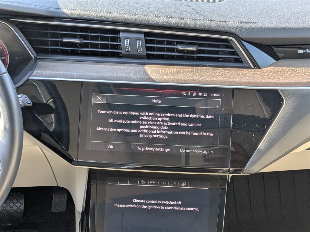 Vehicle image 20 of 36