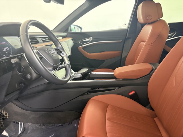 Vehicle image 28 of 28