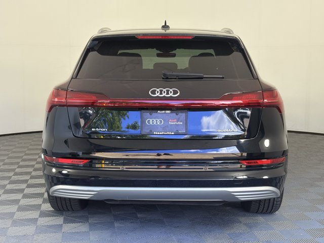 Vehicle image 6 of 28