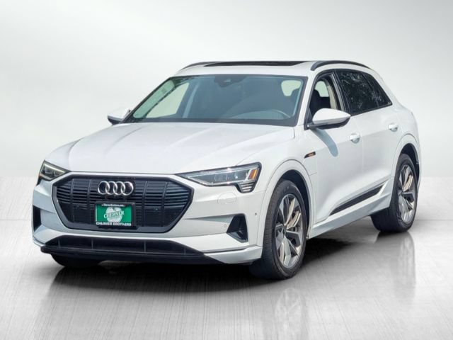 2021 Audi e-tron Premium Plus Image 1 of 44
