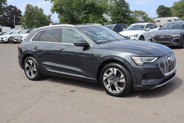 Vehicle image 3 of 15