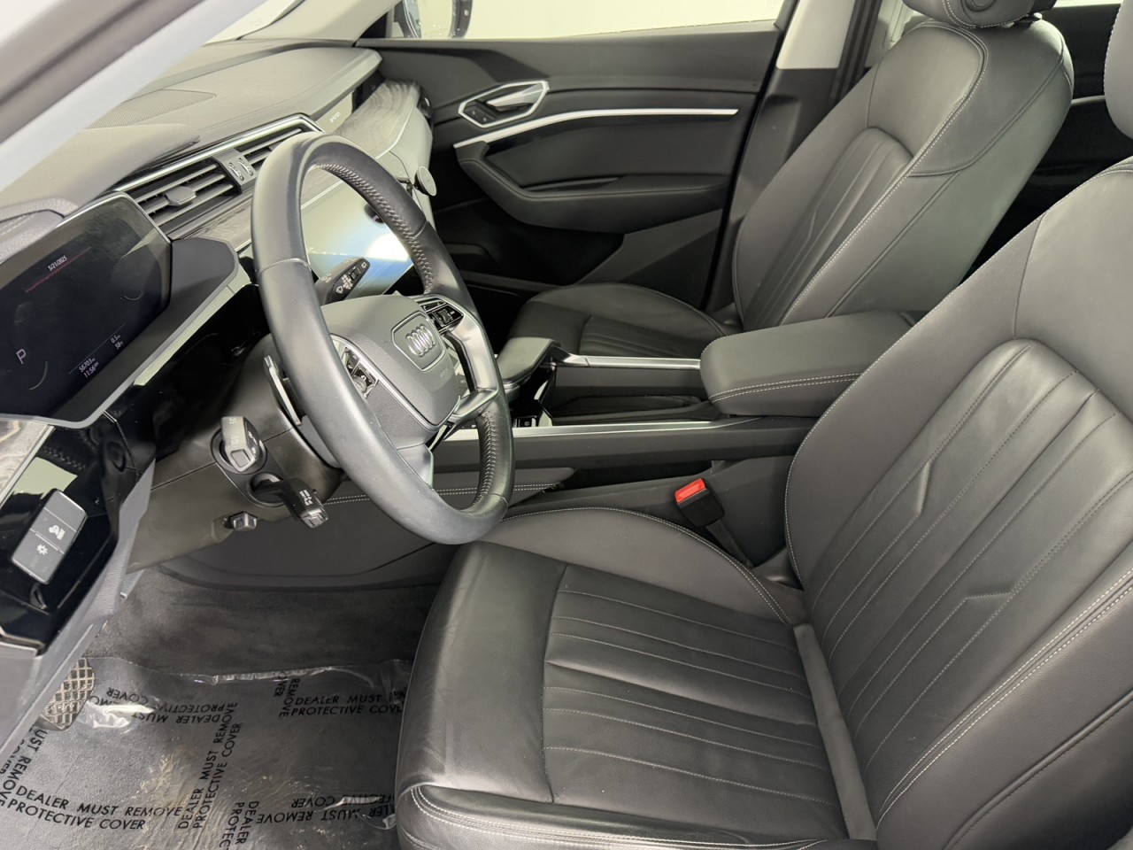 Vehicle image 12 of 16