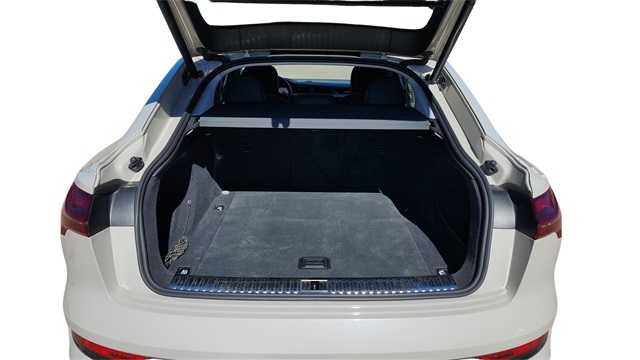 2021 Audi e-tron Sportback Premium Plus Image 11 of 46
