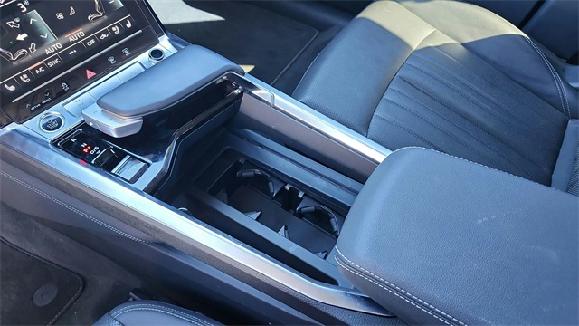 2021 Audi e-tron Sportback Premium Plus Image 25 of 46