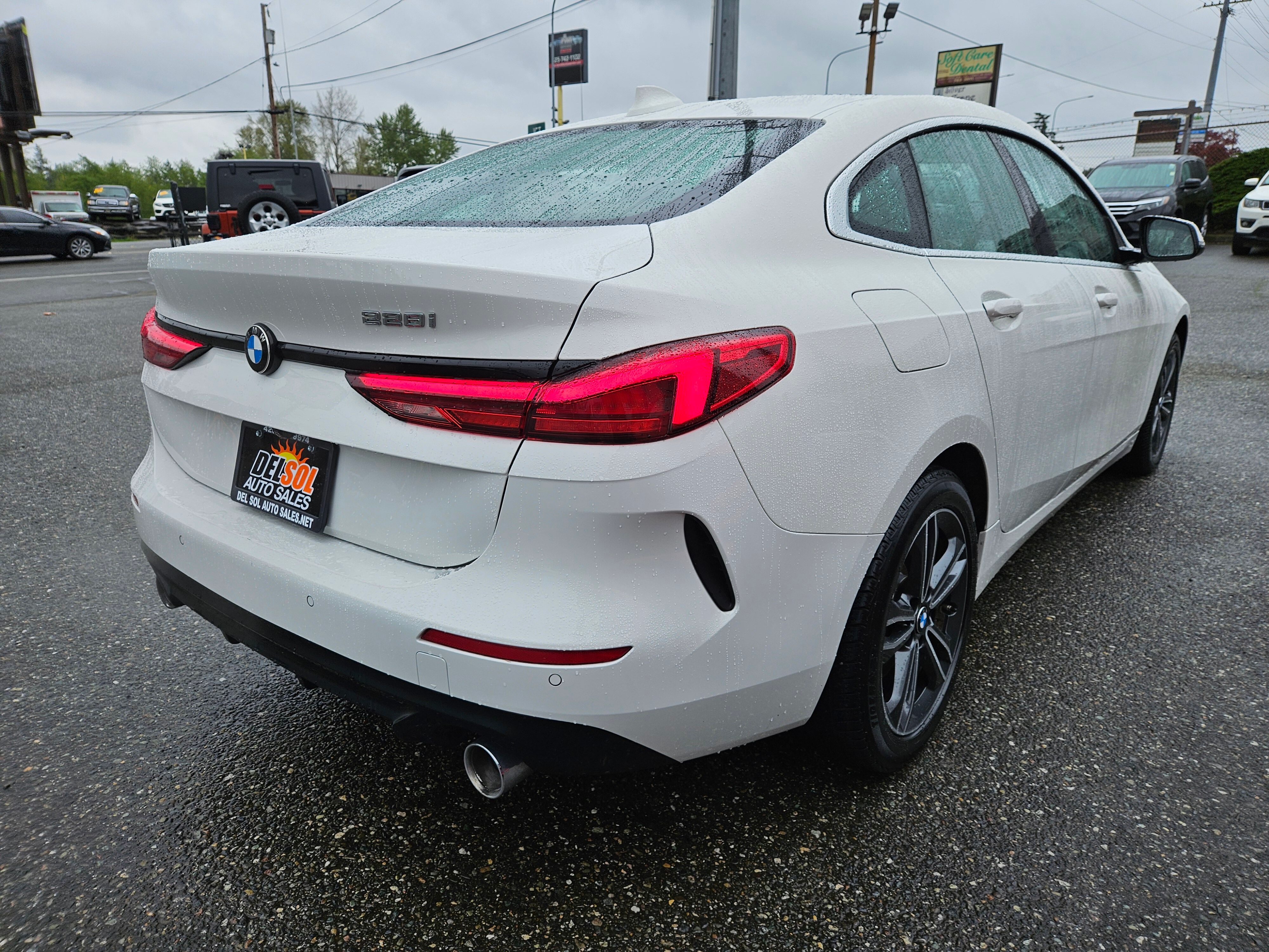 2021 BMW 2 Series 228i xDrive Image 3 of 29