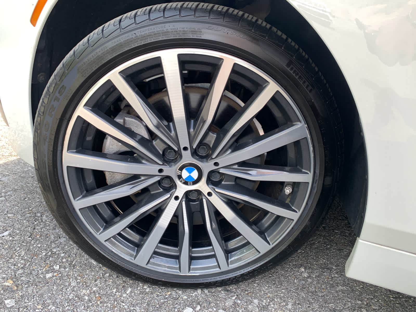 Vehicle image 12 of 27