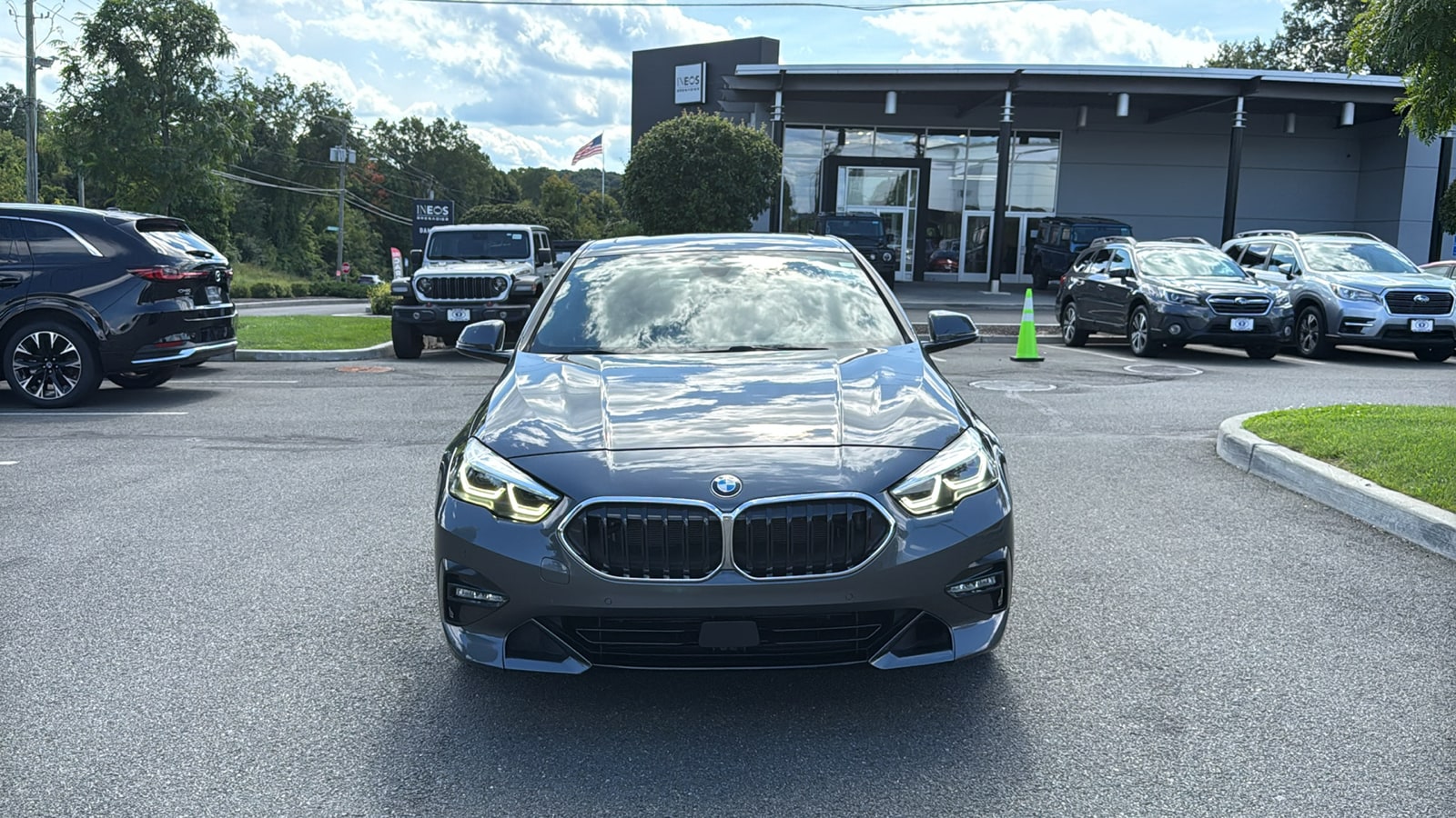 2021 BMW 2 Series 228i xDrive Image 2 of 25