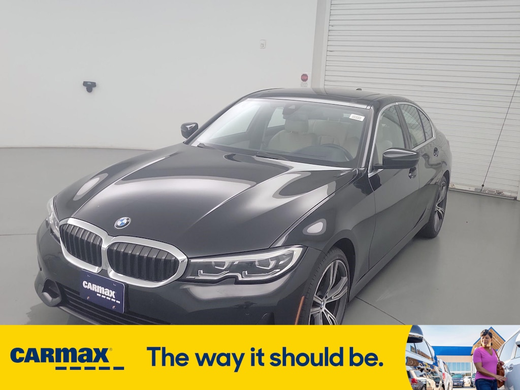 Vehicle image 1 of 28