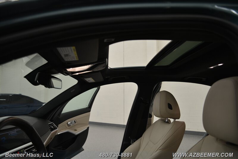 Vehicle image 40 of 50