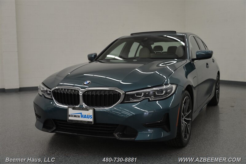 Vehicle image 3 of 50