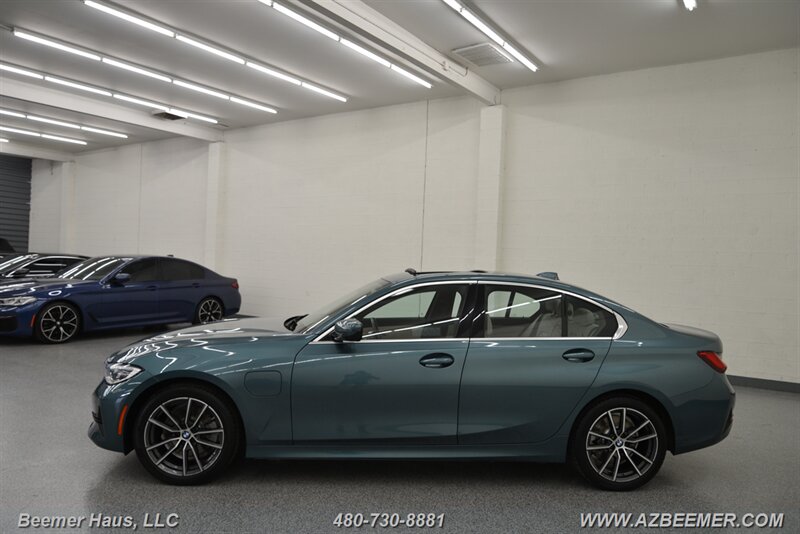 Vehicle image 14 of 50