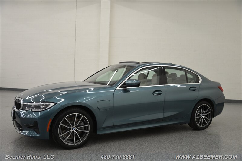 Vehicle image 2 of 50