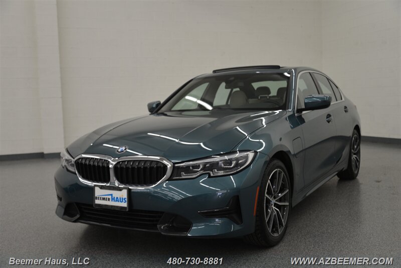 Vehicle image 5 of 50