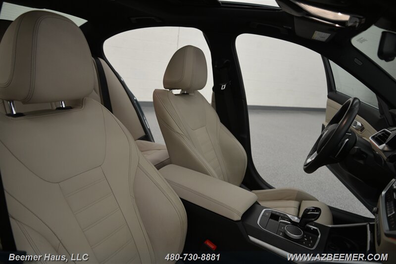 Vehicle image 24 of 50
