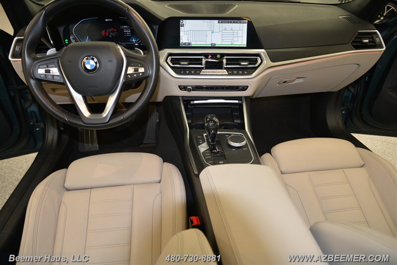 Vehicle image 19 of 50