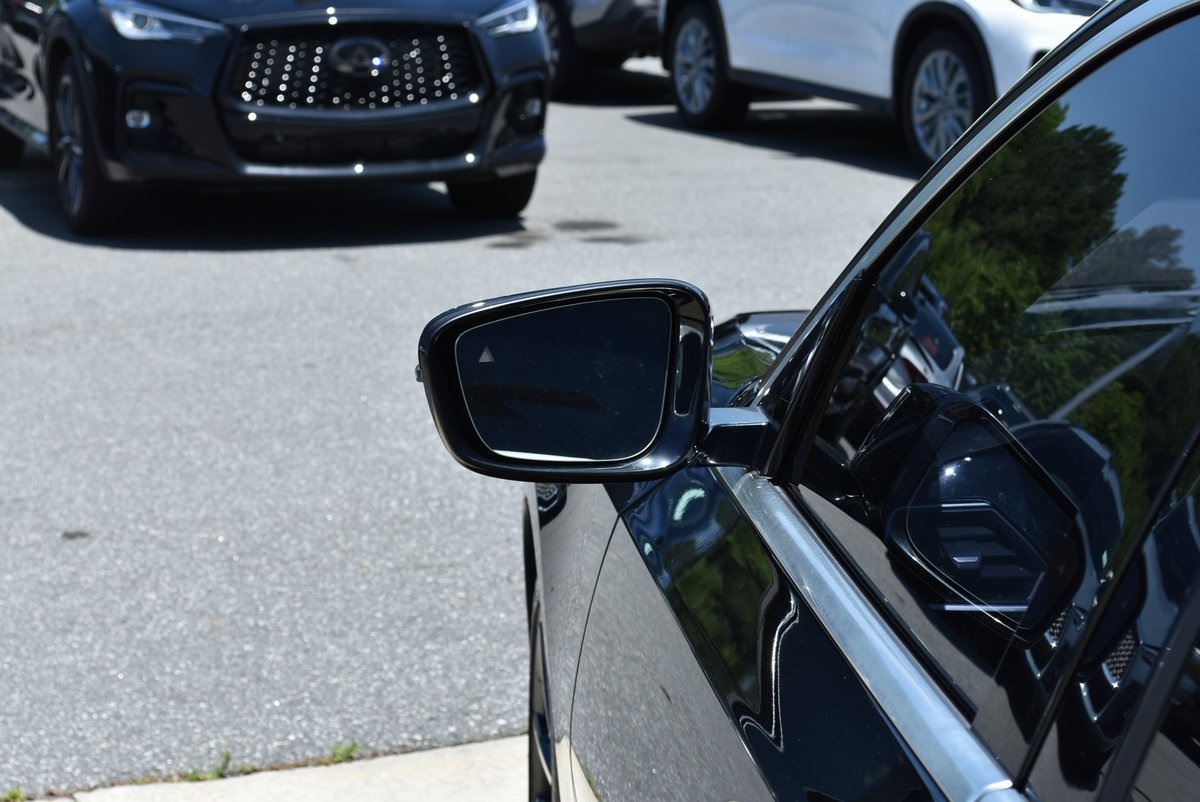 Vehicle image 16 of 38