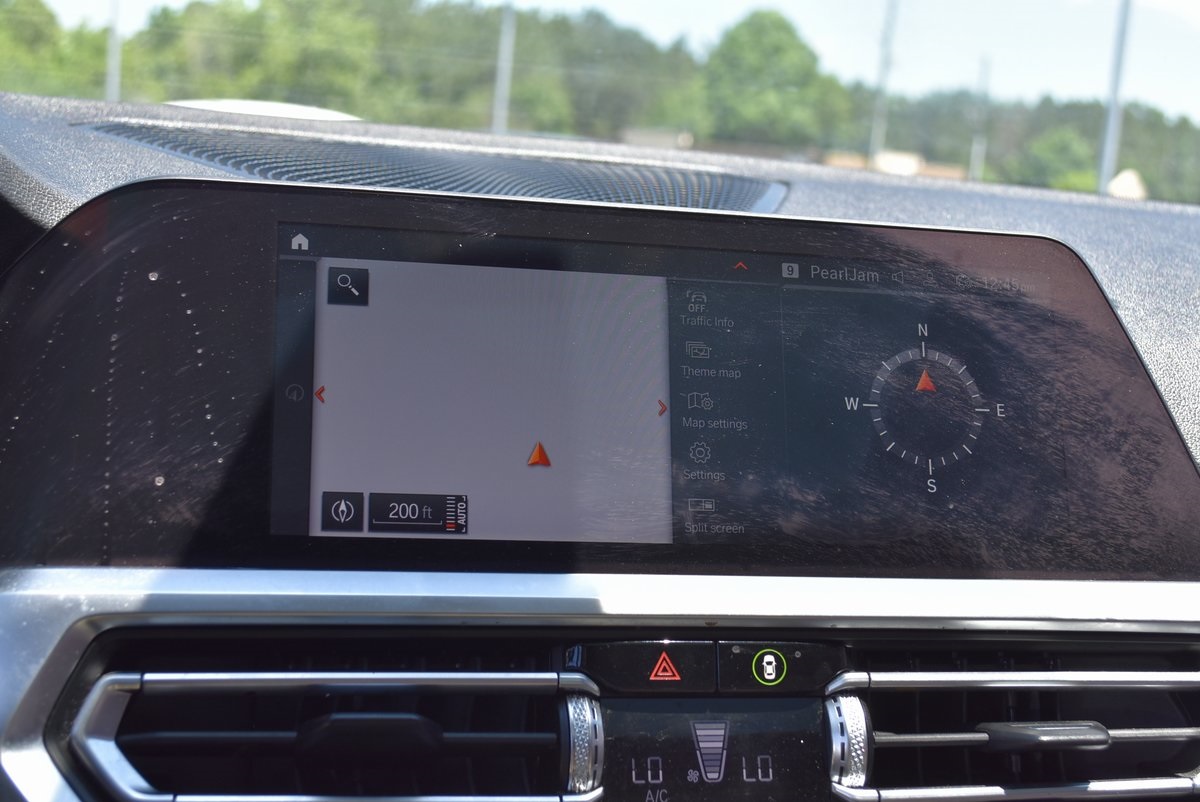Vehicle image 22 of 38